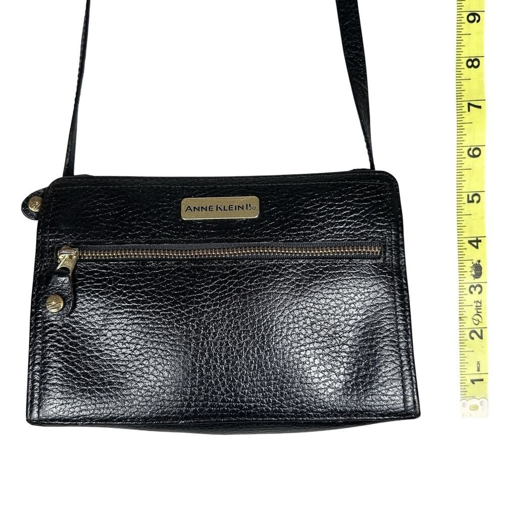 VTG Anne Klein II pebbled leather small rectangle zip crossbody w/strap preppy